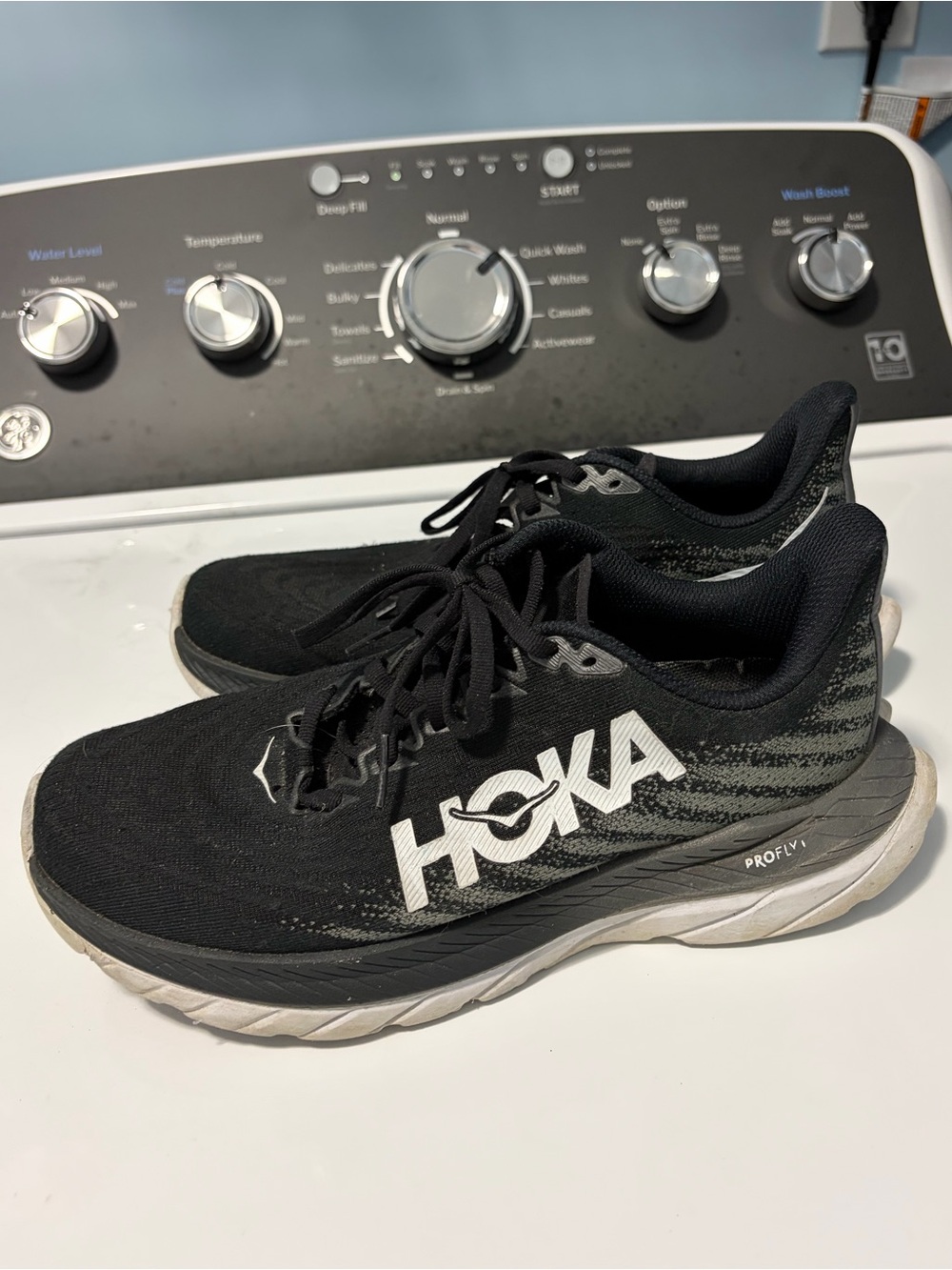 Hoka One One Black and White Mach 5 Womens Running Shoes
